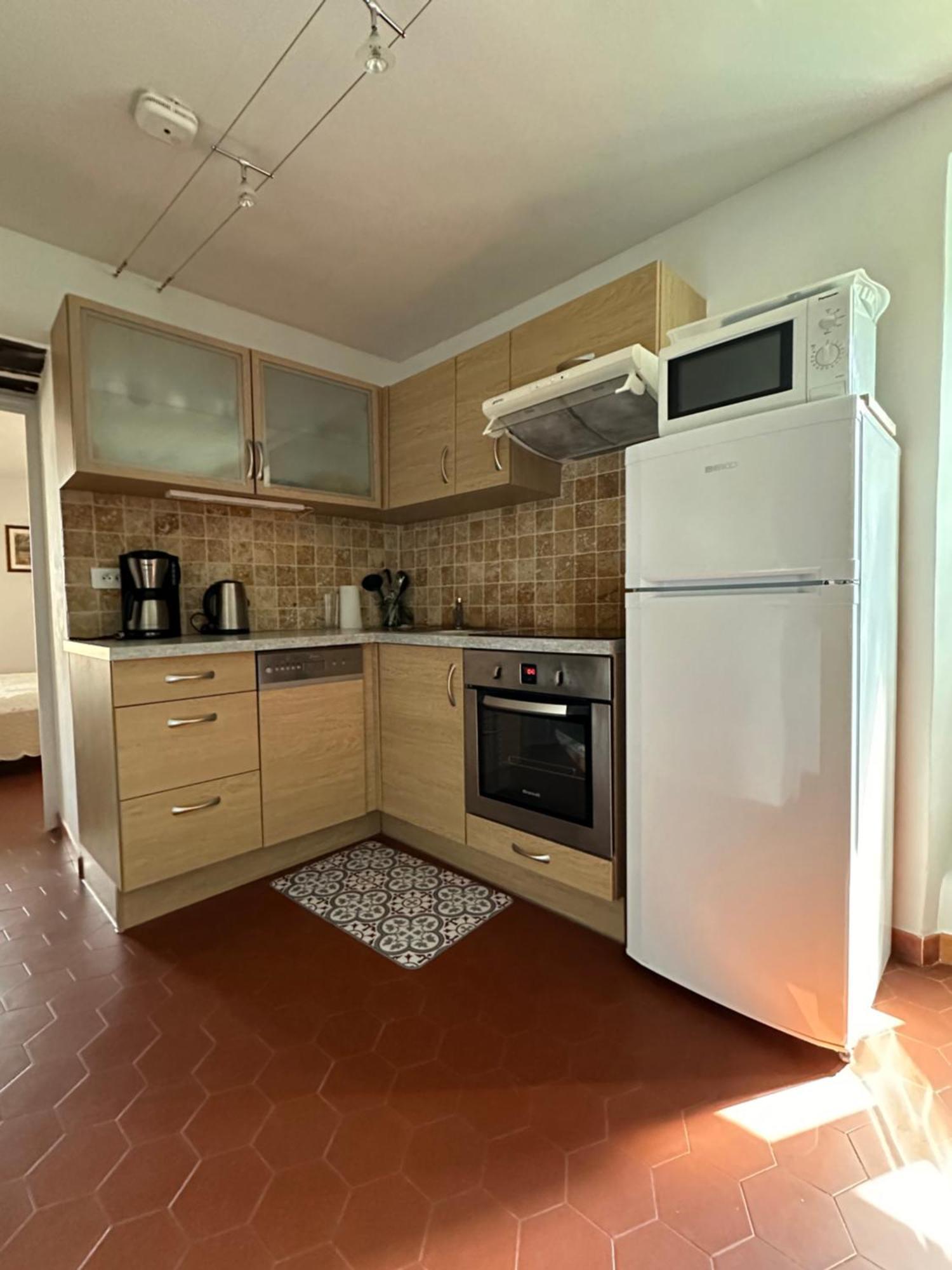 Les Demeures Du Clos Niozelles Exterior foto